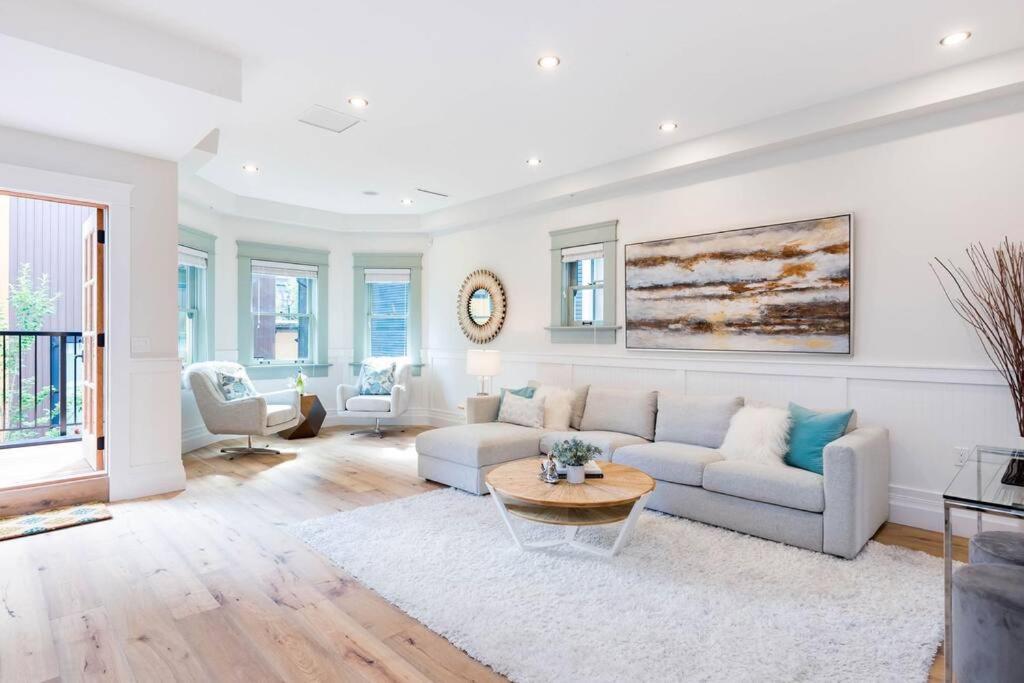 Easeful 2 Bedroom Unit Near English Bay Vancouver Exterior foto