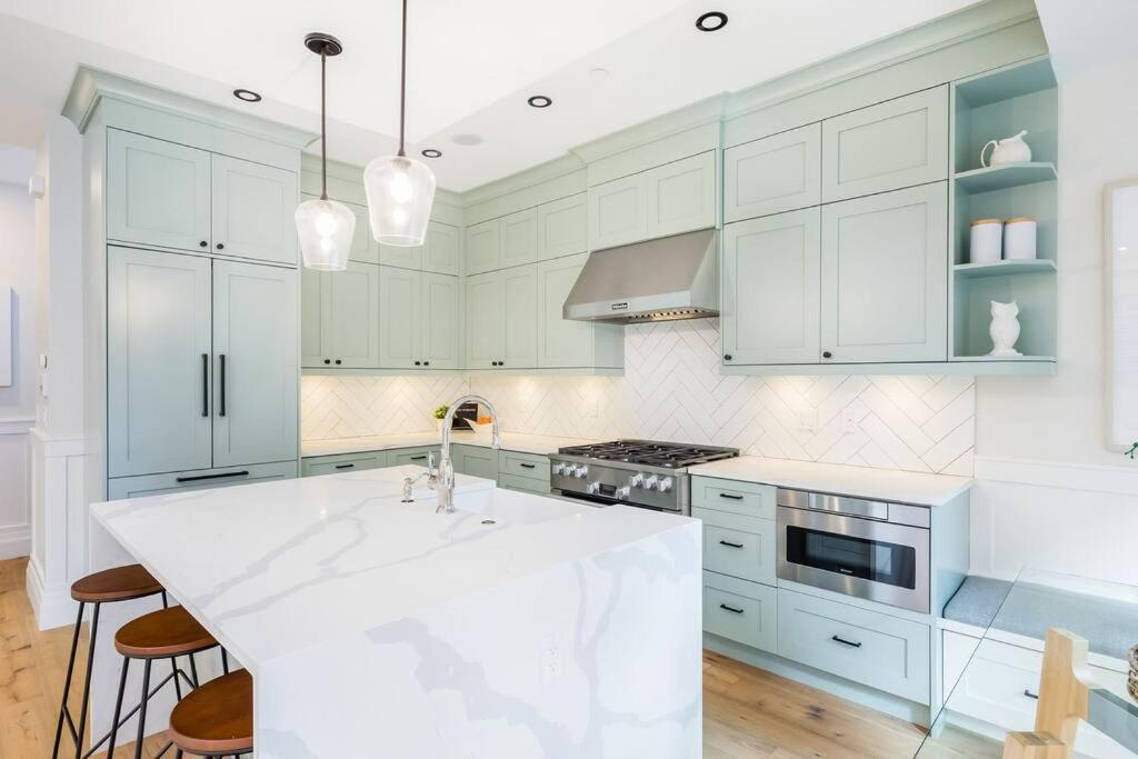 Easeful 2 Bedroom Unit Near English Bay Vancouver Exterior foto